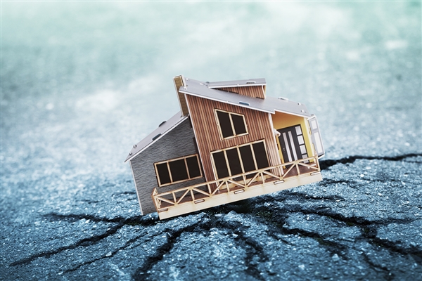 风暴娱乐官方:新疆发生4.6级地震:震源深度12公里